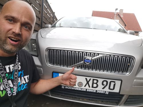 Customer photo review of KENNZEICHENHALTER (2 STK.) • SCHWURBLER SINCE 2001