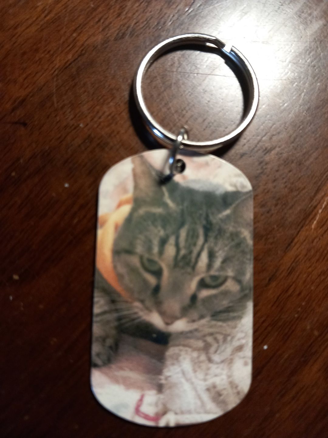 Customer photo review of Per sempre nel cuore - Portachiavi piastrina personalizzato