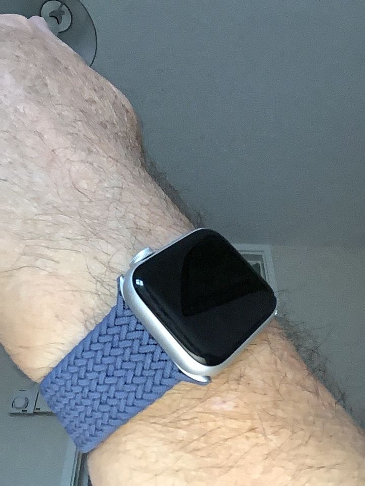 Customer photo review of Nylon Braided Solo Loop Band for Apple Watch