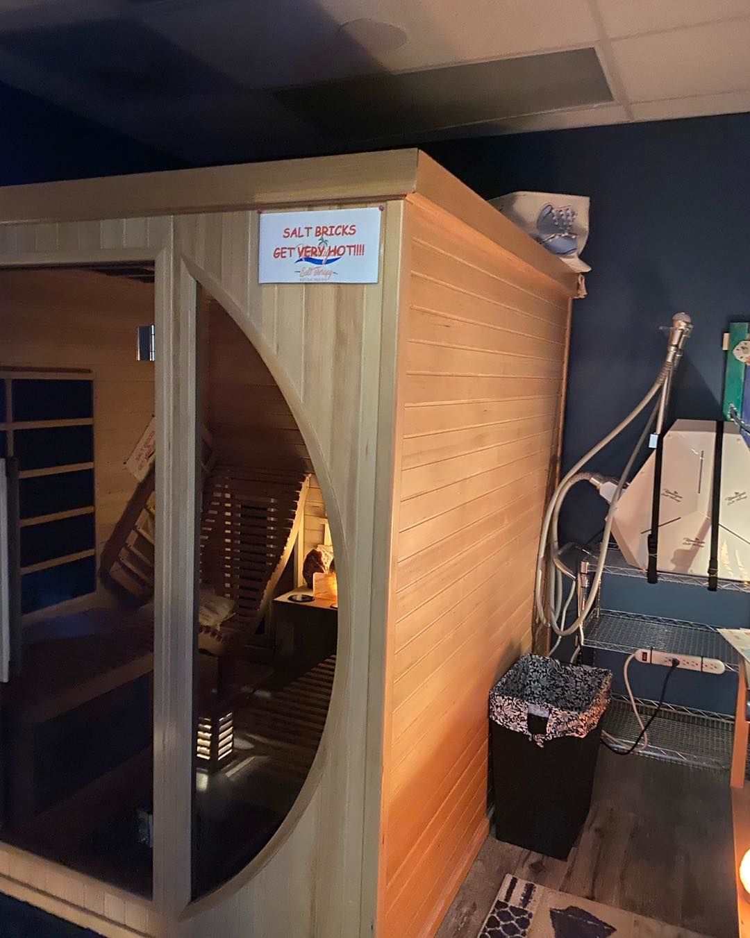 Customer photo review of SAUNASNET Far Infrared Indoor Sauna Room with Recliner（Best Seller）