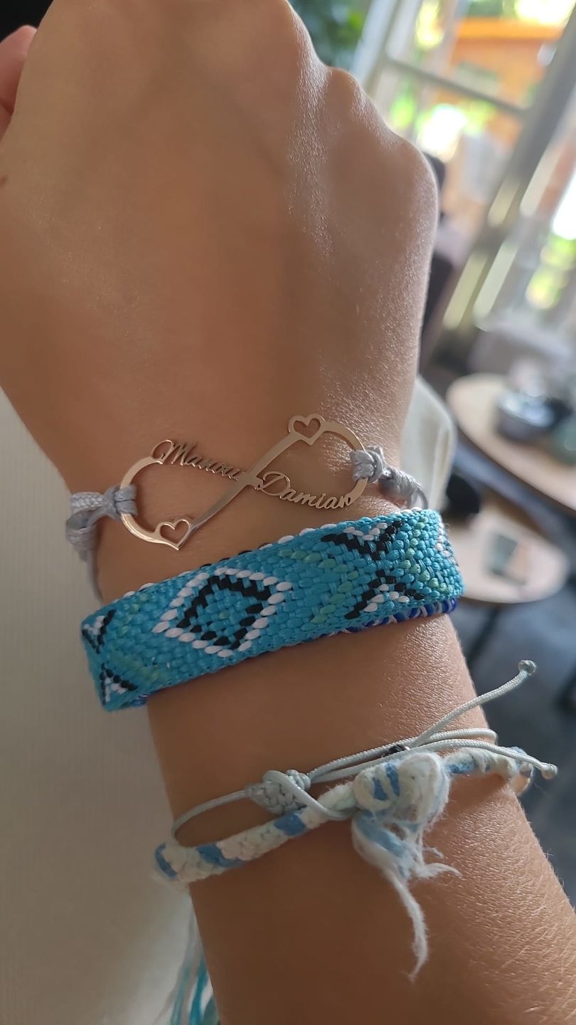 Customer photo review of LOANYA Armband mit Unendlichkeitszeichen