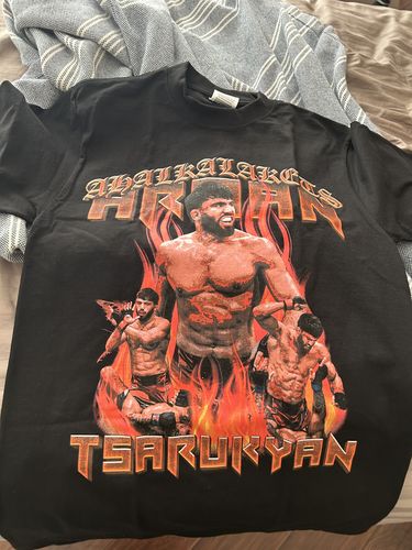 Customer photo review of THE TSARUKYAN TEE