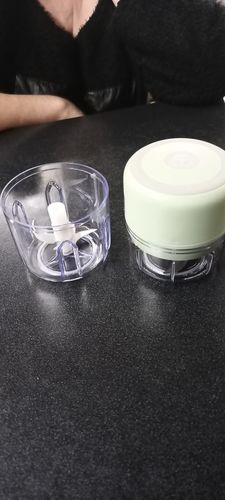 Customer photo review of Globetrek° Chopper - Bærbar Elektrisk Minihakker Til Køkkenet