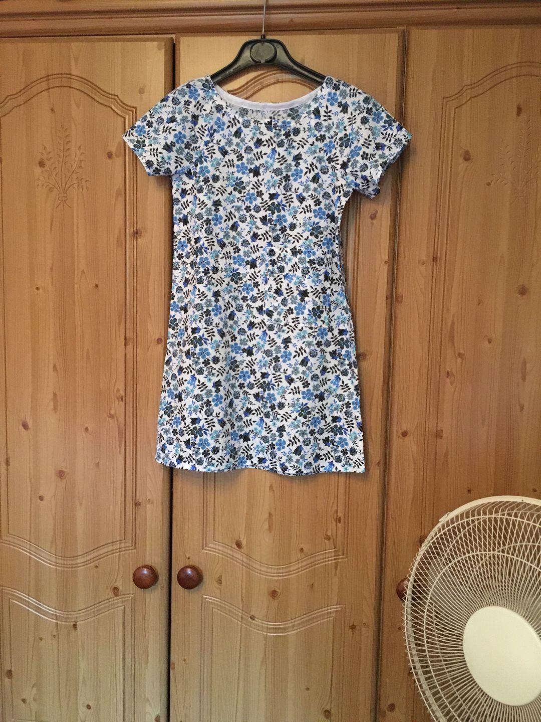 Customer photo review of Delicate Flowers and Leaves Cotton Poplin Fabric