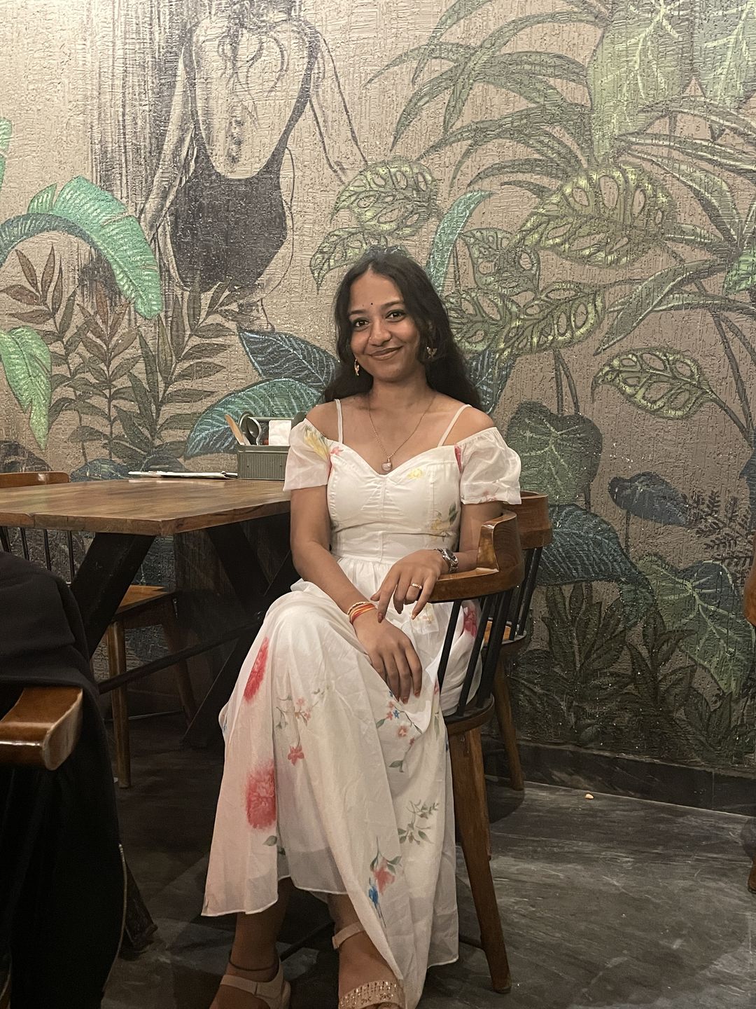 Customer photo review of Disa Floral Midi Dress in Ivory