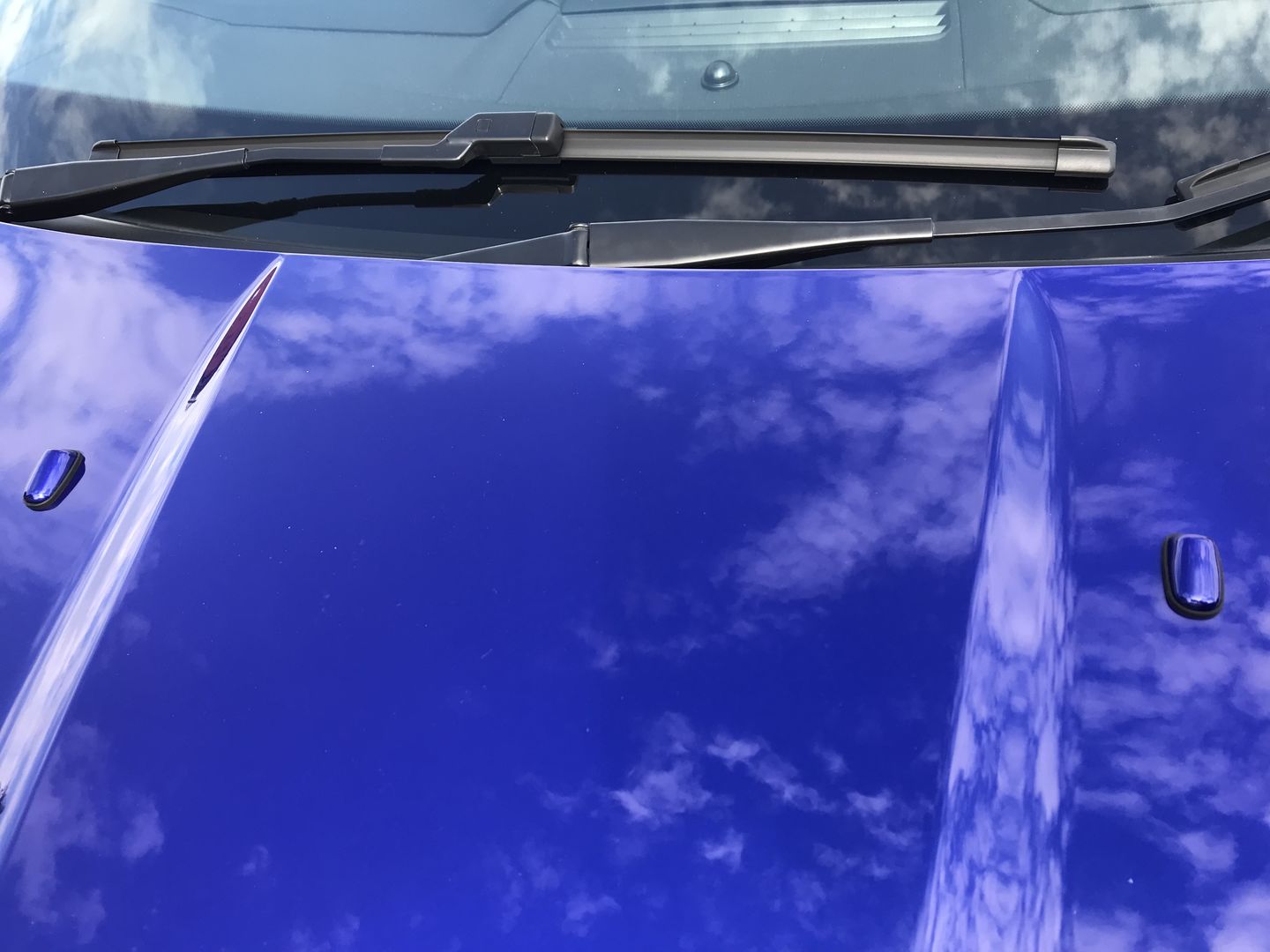 Customer photo review of Ford 'Mist' Washer Jets (Non-Heated)