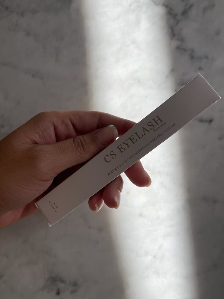 Customer photo review of CS EYELASH - Suero para crecimiento de pestañas y cejas