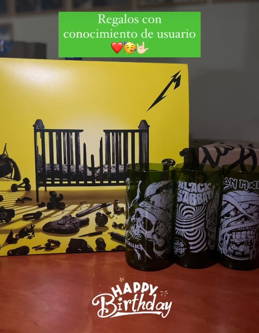 Customer photo review of Juego de 6 Vasos Metaleros