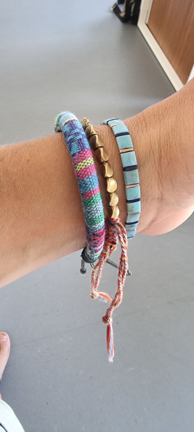 Customer photo review of Edles Tibetisches Glücksarmband