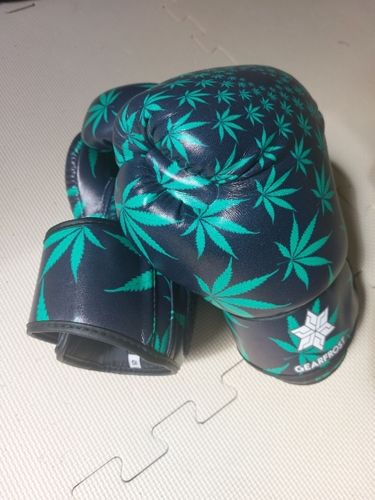 Customer photo review of Swirl Cannabis Leaf Print Boxing Gloves