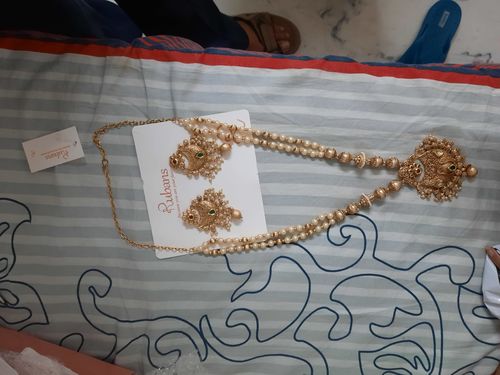 Customer photo review of Rubans Gold Plated Hand Crafted   Statement Necklace Set