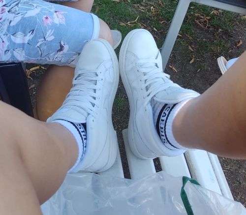 Customer photo review of SAEBIS® 5er SET weiße Sport Socken für Herren & Damen