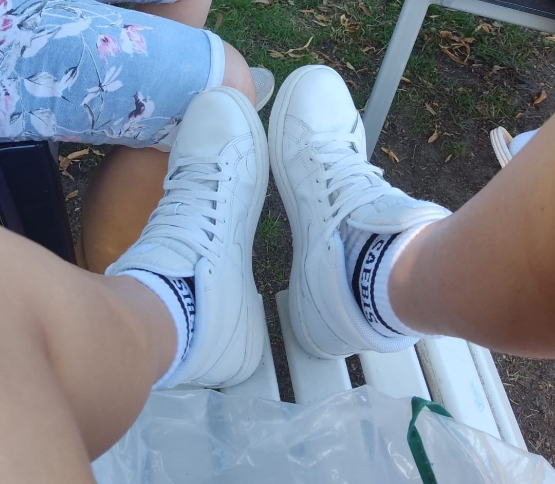 Customer photo review of SAEBIS® 5er SET weiße Sport Socken für Herren & Damen