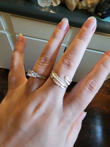 Customer photo review of Feather From An Angel Ring