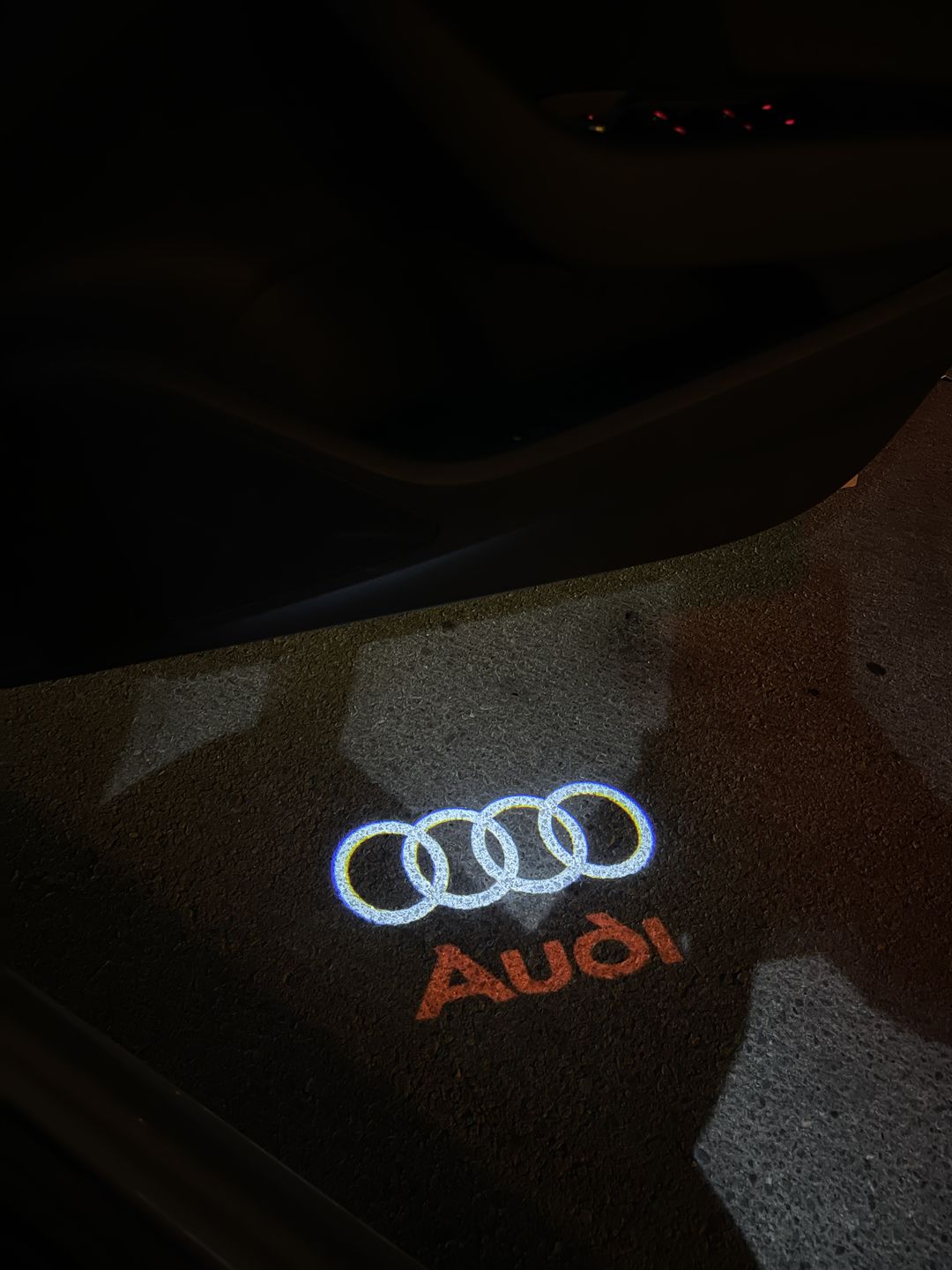 Customer photo review of Audi LED Car Door Puddle Welcome Logo Shadow Lights