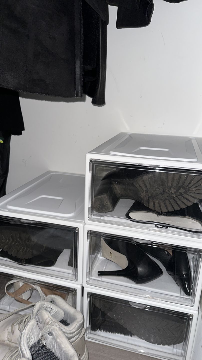 Customer photo review of Set 10 Cajas Organizadoras de Zapatos Blanco Transparente Cada Cosa En Su Lugar®