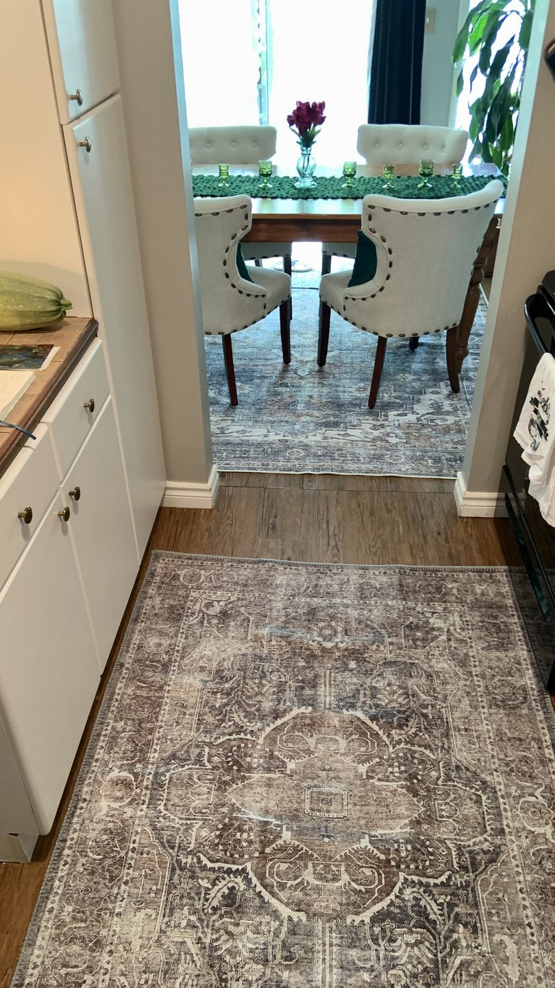 Customer photo review of Distressed Vintage Kendra Ash Area Rug