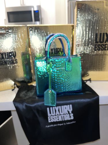 Customer photo review of Python mini bag (blue chrome)