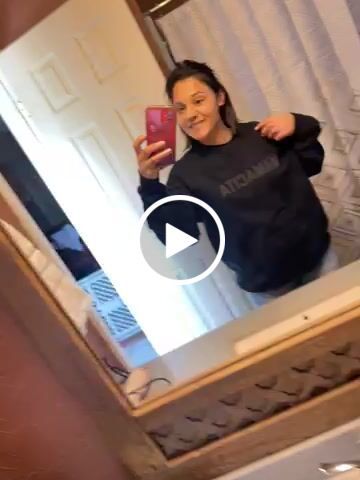 Customer video review of MAMACITA • Tonal Pullover