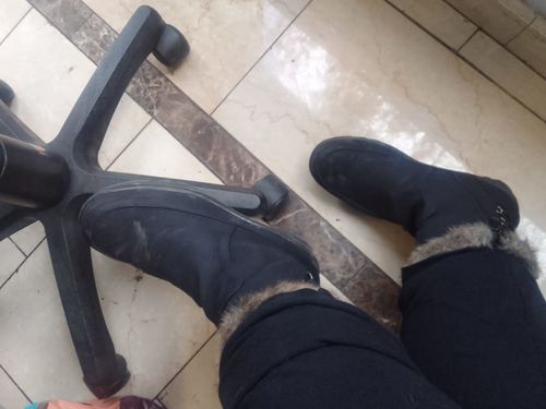Reseña con foto de un cliente sobre Botines Paris Negro