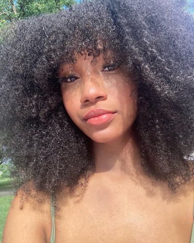 Customer photo review of Afro Curly Wear & Go Glueless Wigs With Natural Hairline Dome Cap Lace Closure Wigs