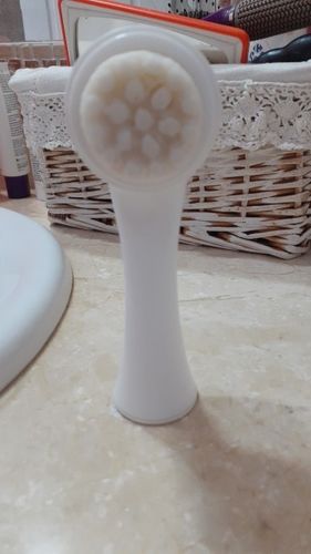 Customer photo review of Brosse Nettoyante Visage Double Face