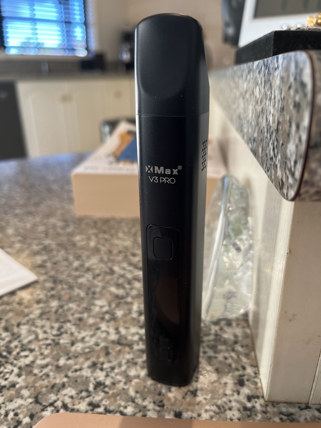 Customer photo review of Xvape Xmax V3 PRO Vaporizer