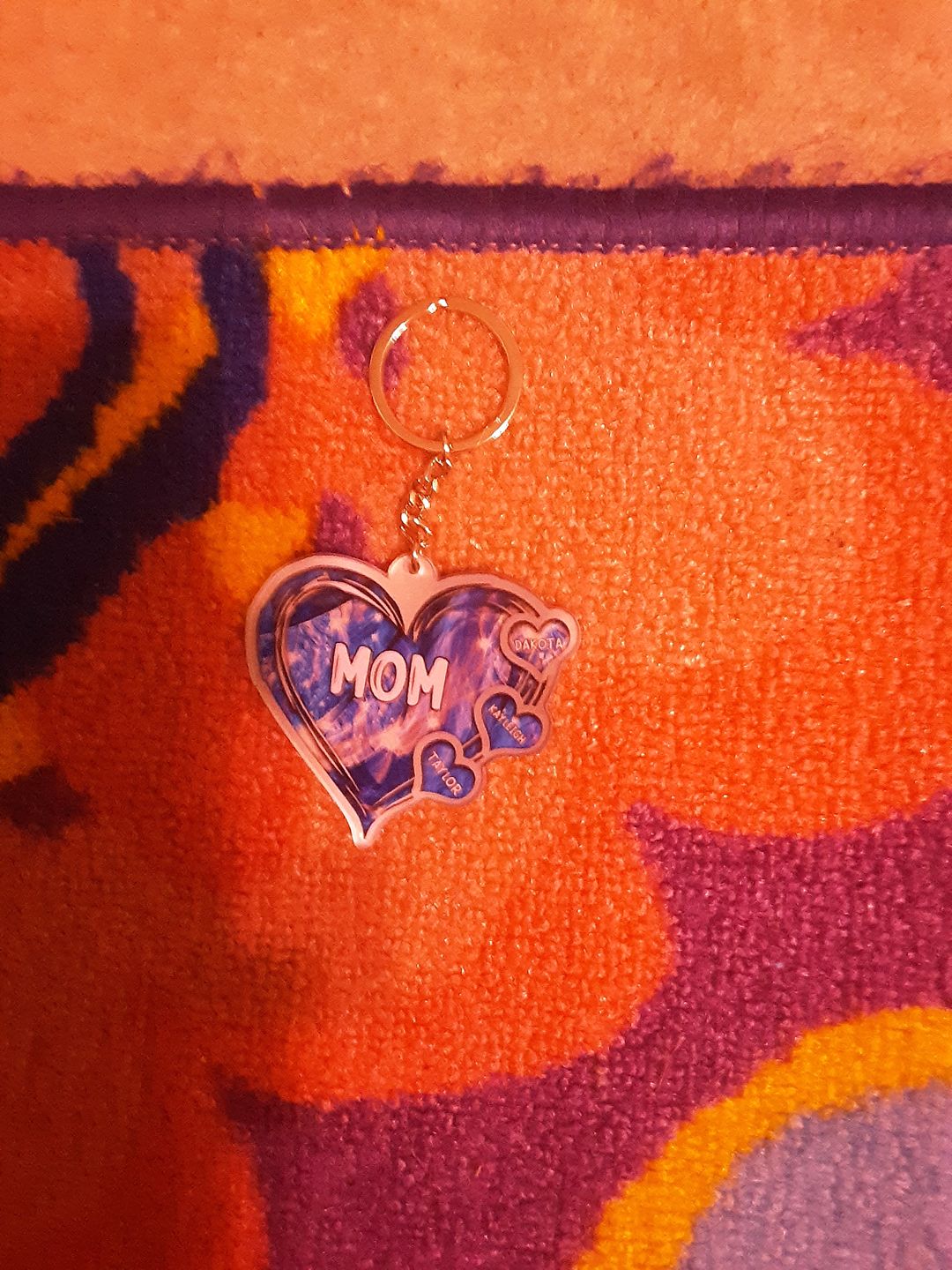 Customer photo review of Grandma- Mom Heart Kids, Multi Colors Personalized Acrylic Keychain