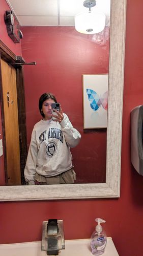 Customer photo review of Vintage The Georgia Institute OF Technology Sweatshirt Size XXL