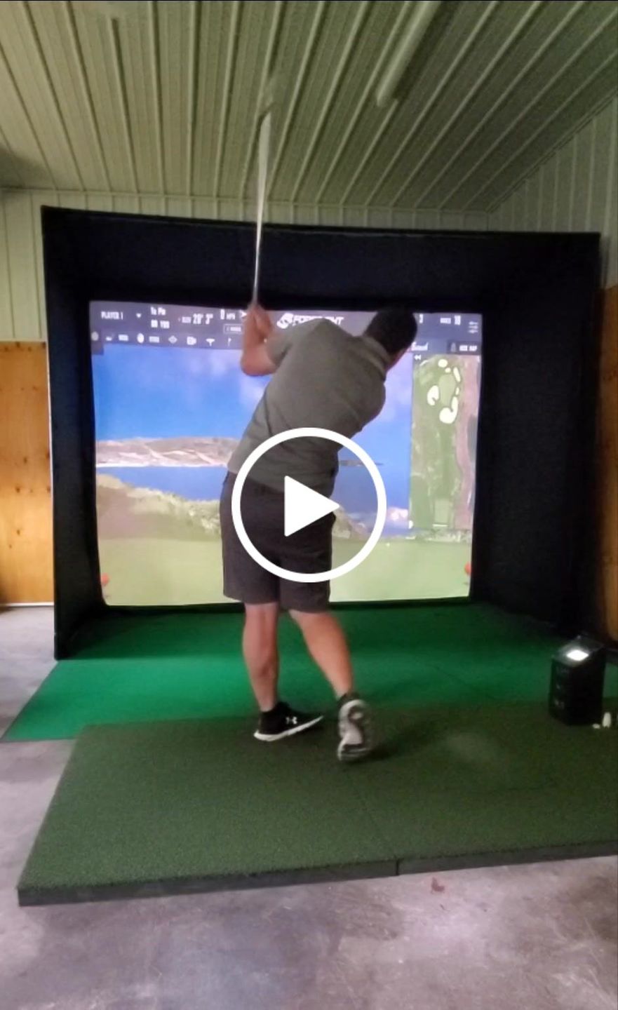 Customer video review of PerfectBay™ Golf Simulator Screen Enclosure