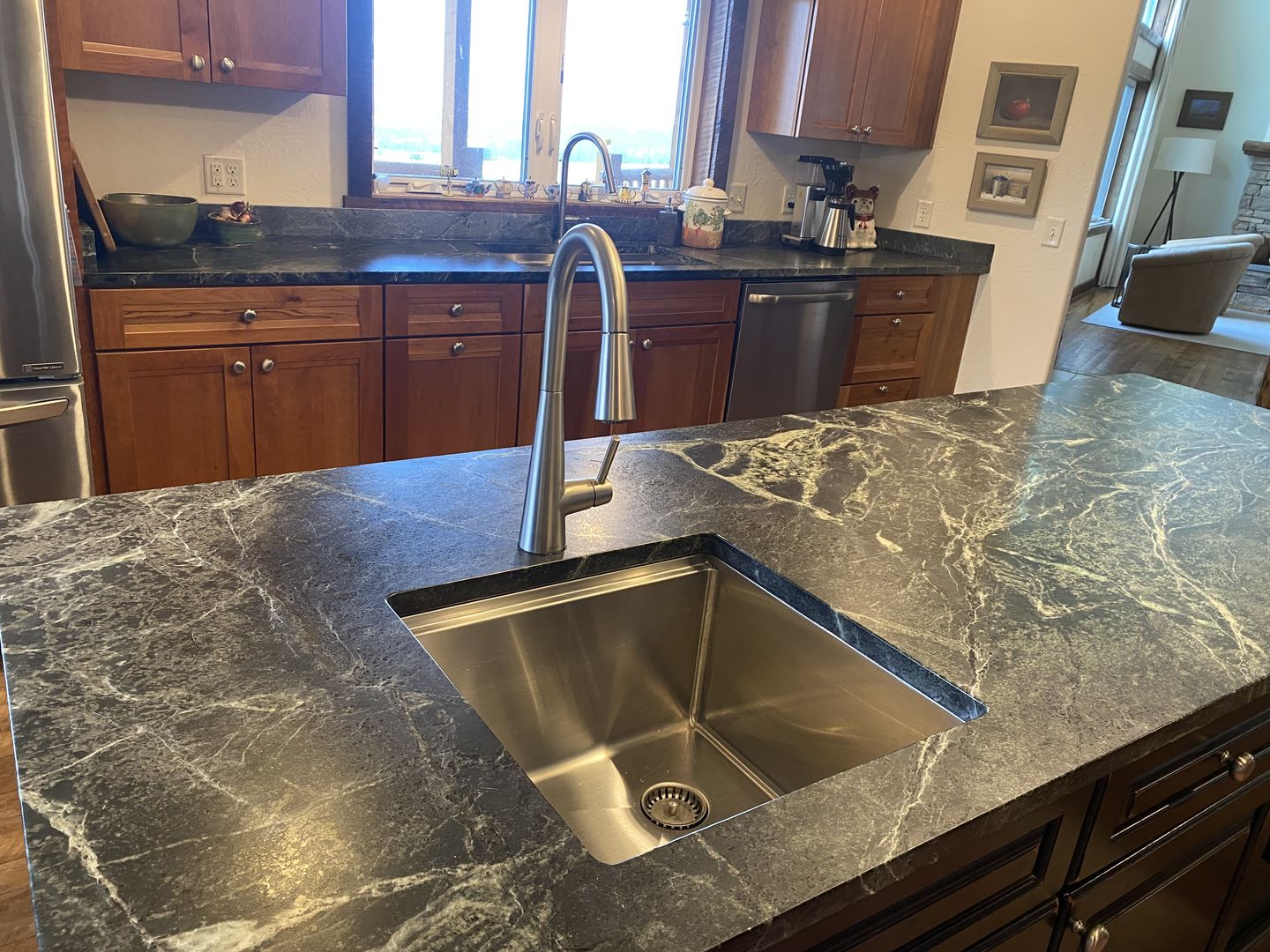 Customer photo review of 33" Undermount Workstation Sink – 16 Gauge Stainless Steel Single Bowl – Offset Drain Right – Seamless Drain (5LS33R)