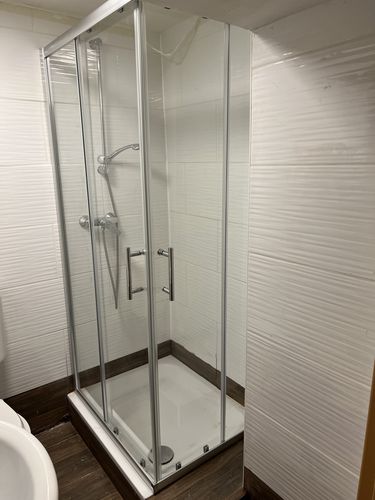 Customer photo review of SONNI Duschkabine Eckeinstieg Schiebetür mit/ohne Duschtasse Ablaufgarnitur 70-120cm Höhe 185cm