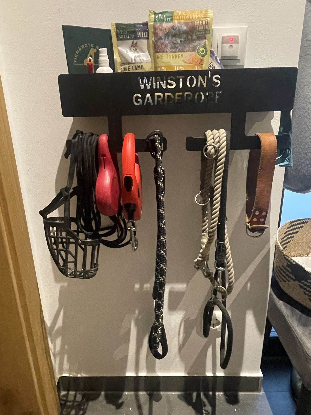Customer photo review of PERSONALISIERUNG: Hundegarderobe XL