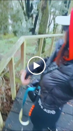 Customer video review of Leggins Curve Seamless Preto