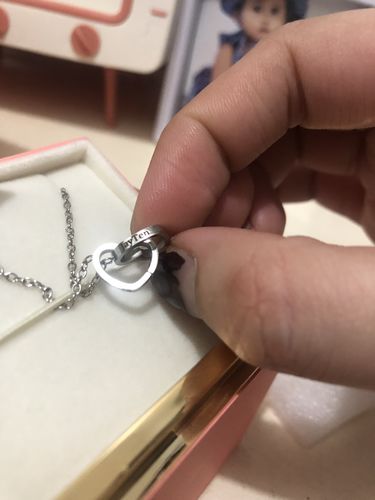 Customer photo review of Eternal Rose Box - W/ Engraved Necklace & Real Rose