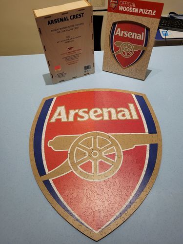 Customer photo review of Arsenal FC® Crest - Official Wooden Puzzle