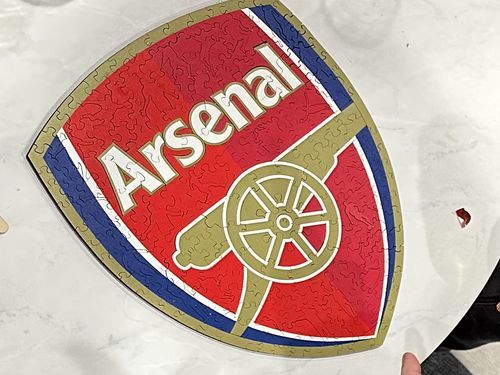 Customer photo review of Arsenal FC® Crest - Official Wooden Puzzle