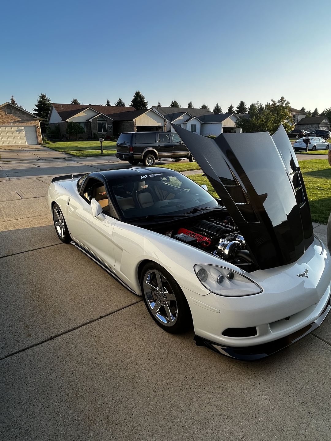 Customer photo review of Corvette C6 Base Model Extended Front Splitter Lip & Side Skirts Rocker Panels