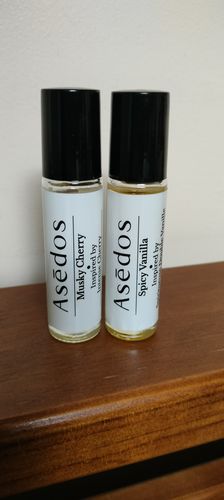 Customer photo review of MUSKY CHERRY PERFUME OIL
