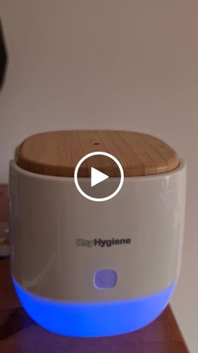 Customer video review of Tabletop LED Aromatherapy Essential Oil Diffuser