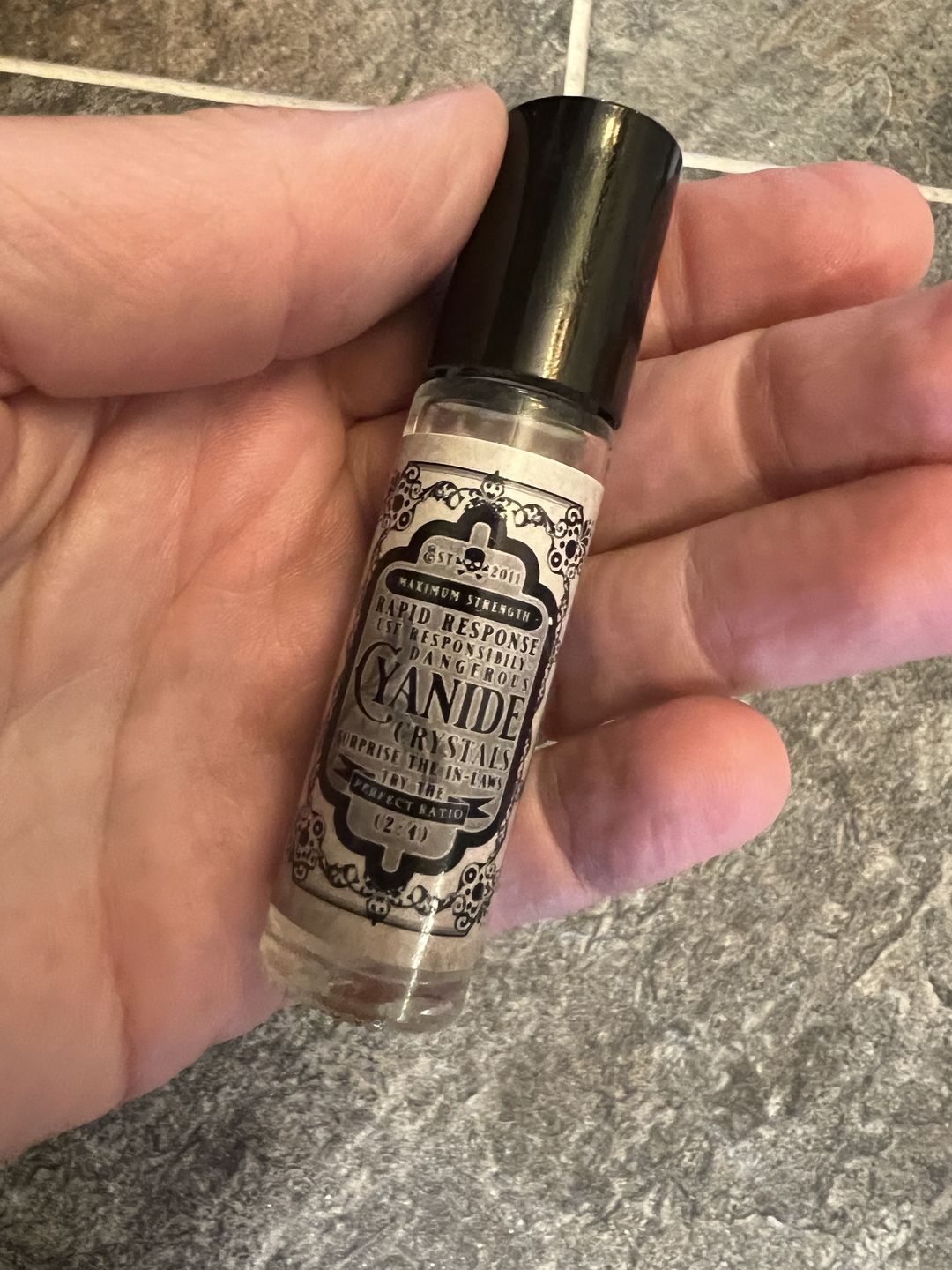 Customer photo review of Cyanide