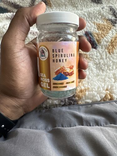 Customer photo review of Blue Spirulina, Honey Sea Moss Gel