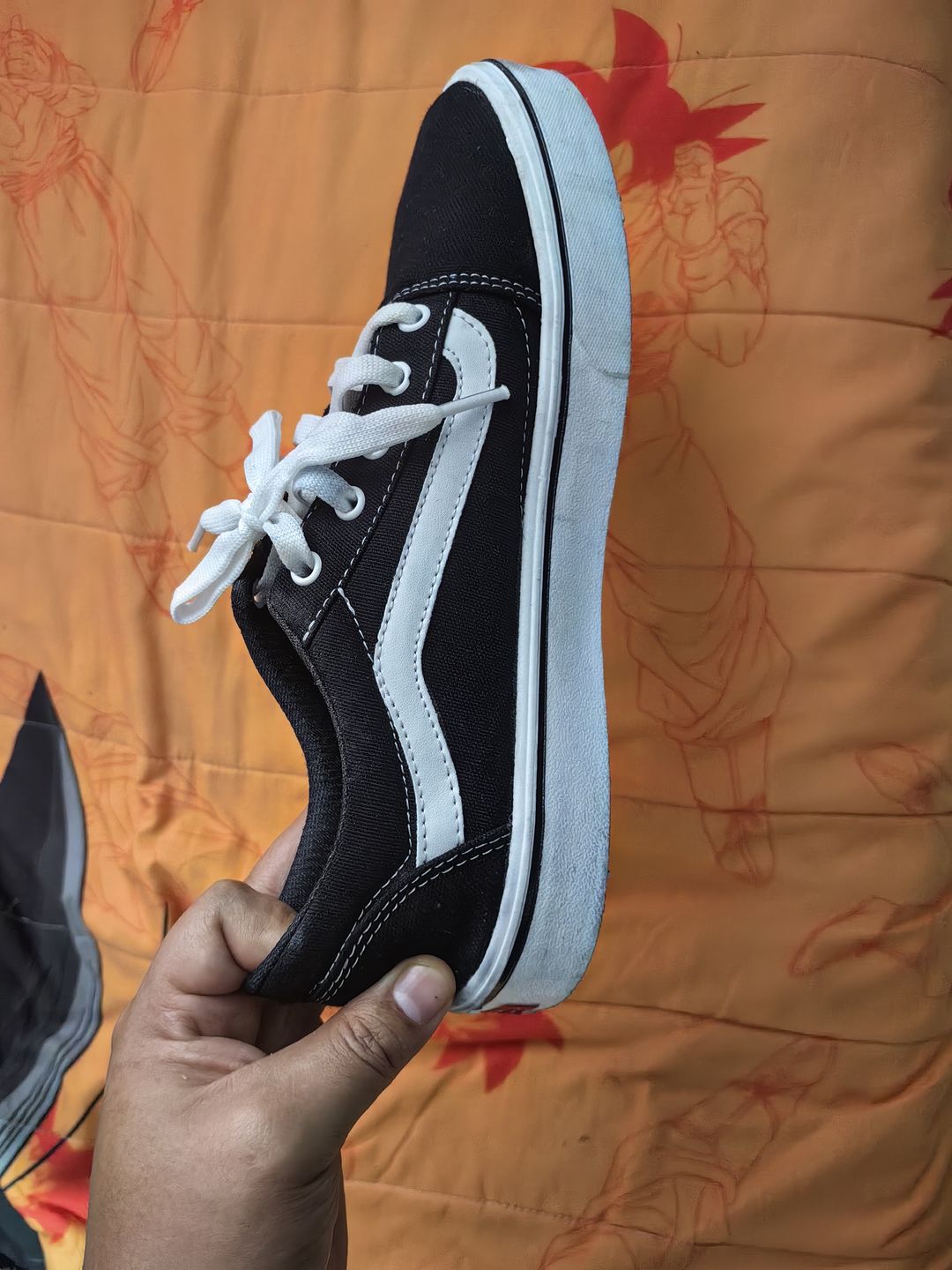 Customer photo review of Tenis 018 Negro Blanco