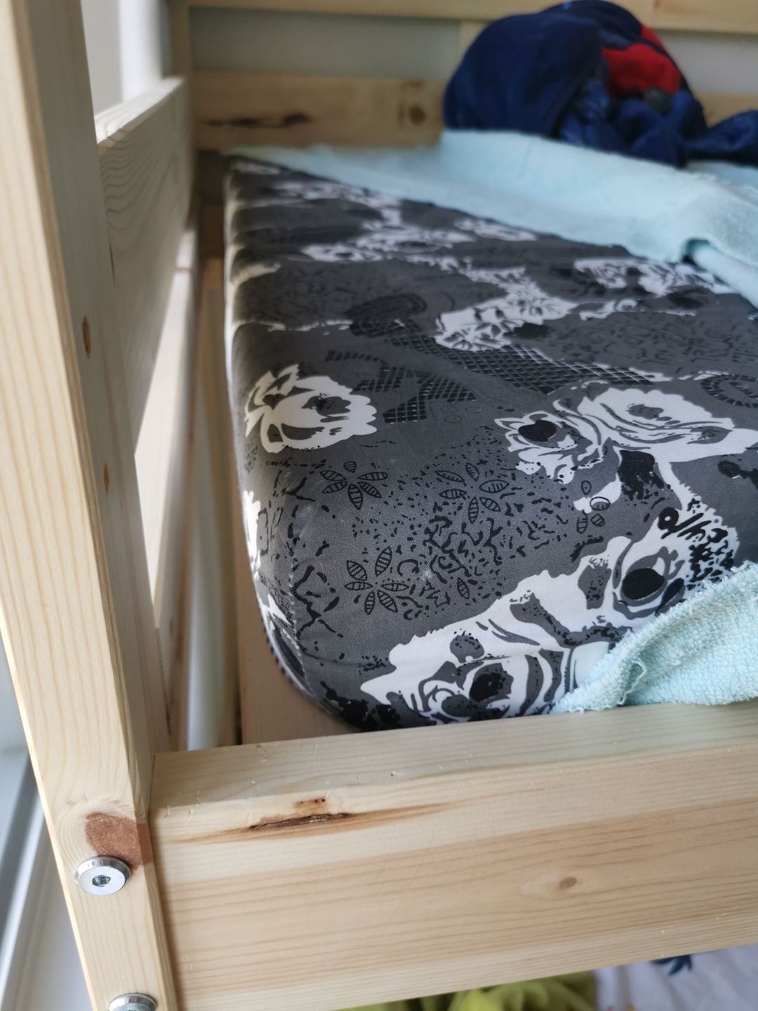 Customer photo review of Hamilton Suite Mattress 5.5" Bio Foam Mattress available in Twin, Queen, King