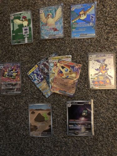 Customer photo review of Pokémon TCG: Scarlet & Violet-Obsidian Flames Booster Display Box (36 Packs) (Presale)