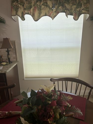 Customer photo review of SmartWings Motorized Light Filtering Cellular Shades Hazel