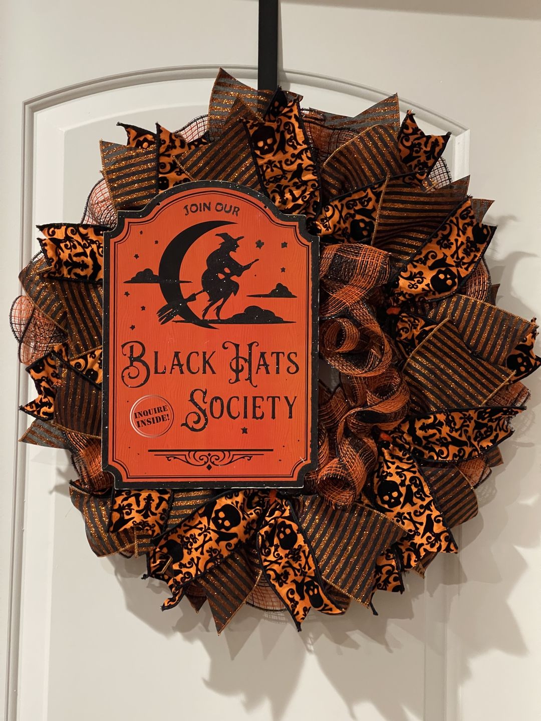 Customer photo review of 21"X10Yd Poly/Faux Jute Wide Stripe Black/Orange RY9300E7