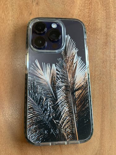 Customer photo review of Cali Clear Case