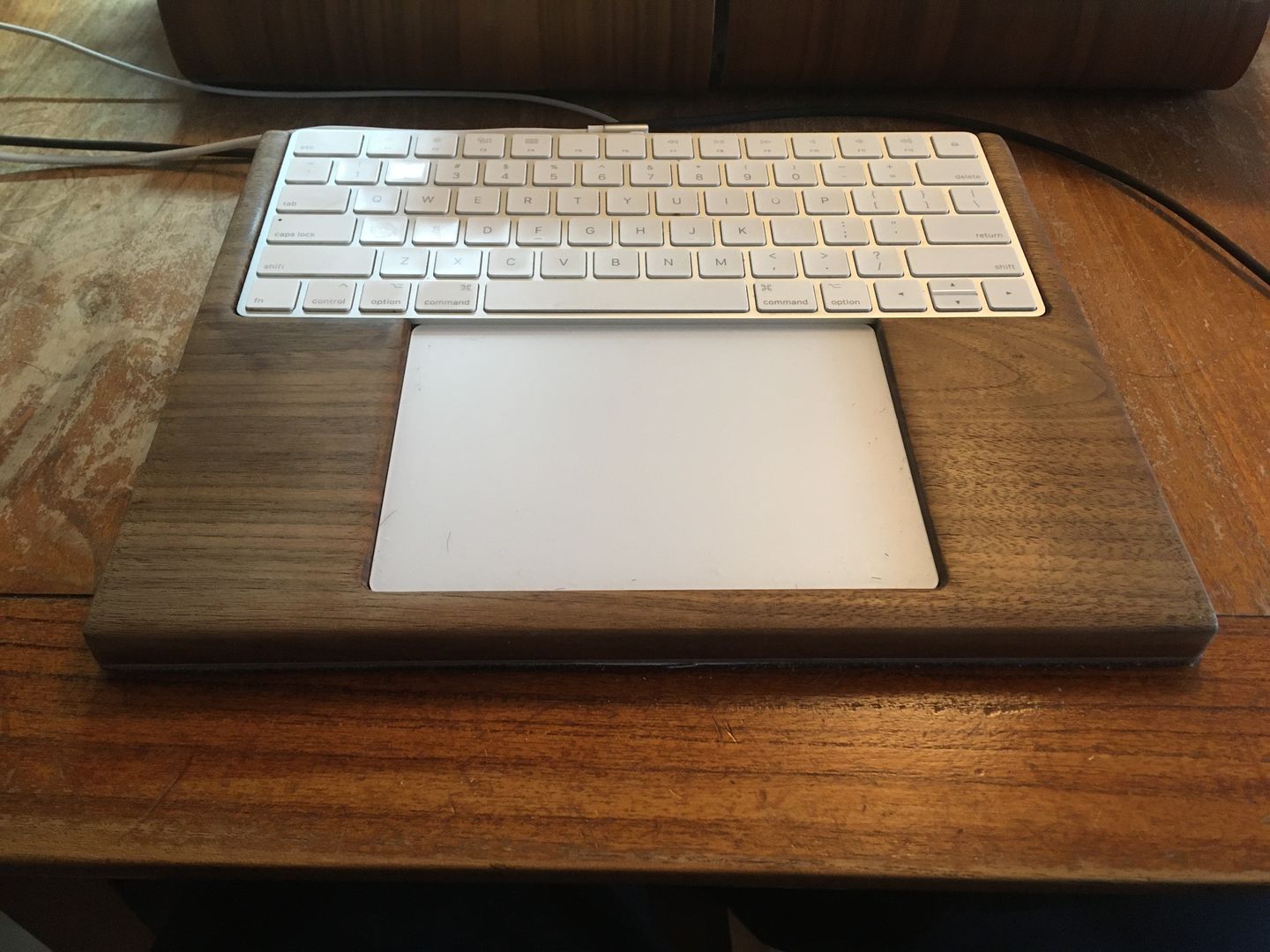 Customer photo review of Apple Magic Keyboard Tray Walnut