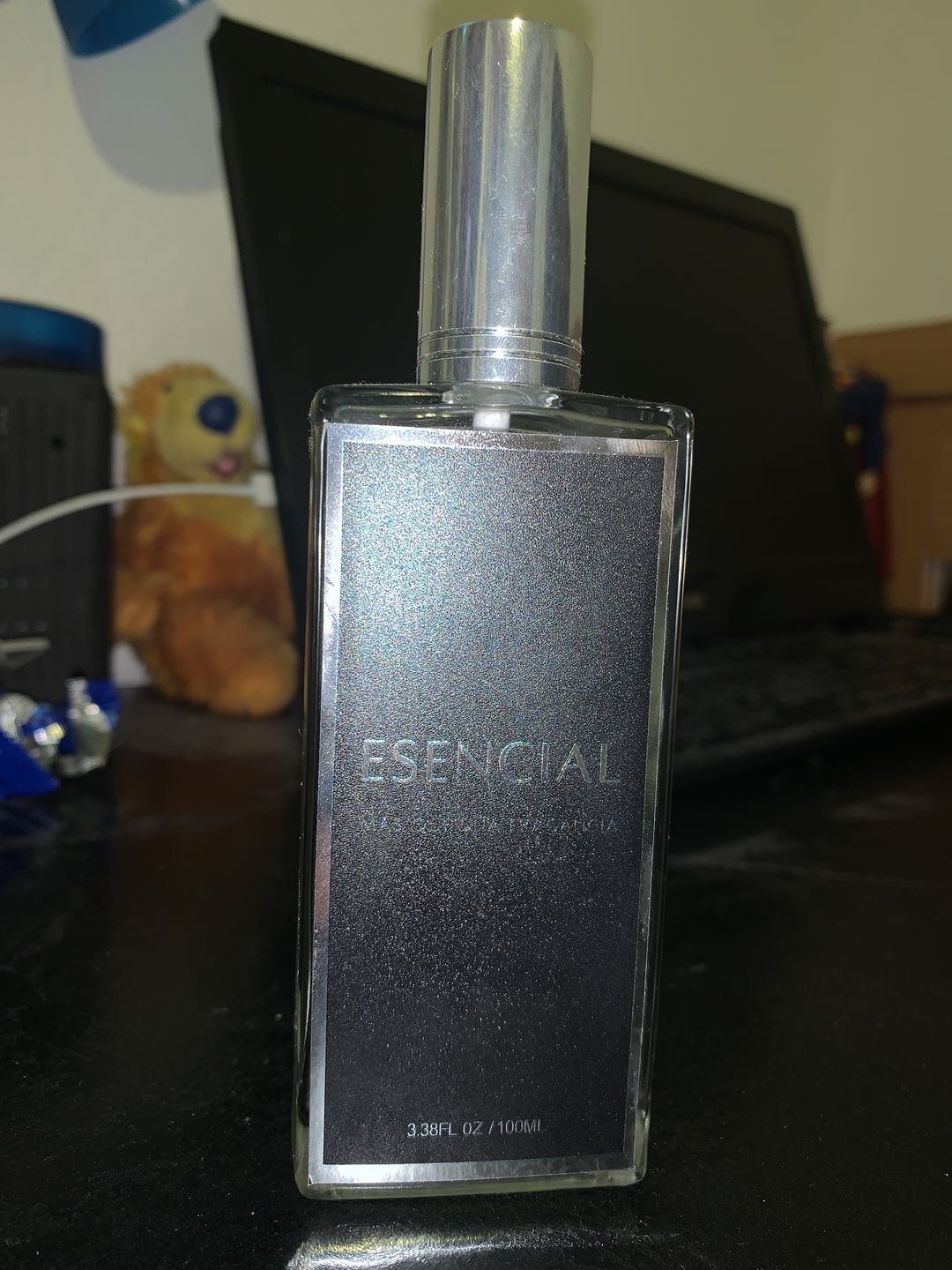 Customer photo review of H185 Inspirado en: Spicebomb - Viktor & Rolf